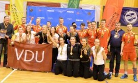 2016-2017 m. studentų tinklinio čempionate VU ir VDU komandų triumfas