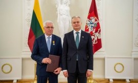 Česlovui Garbaliauskui įteiktas Lietuvos didžiojo kunigaikščio Gedimino ordino medalis